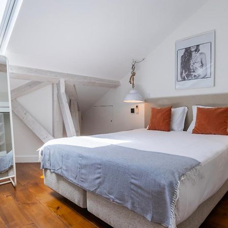 Charming 3Bdr Duplex In City Center By Lovelystay Лісабон Екстер'єр фото