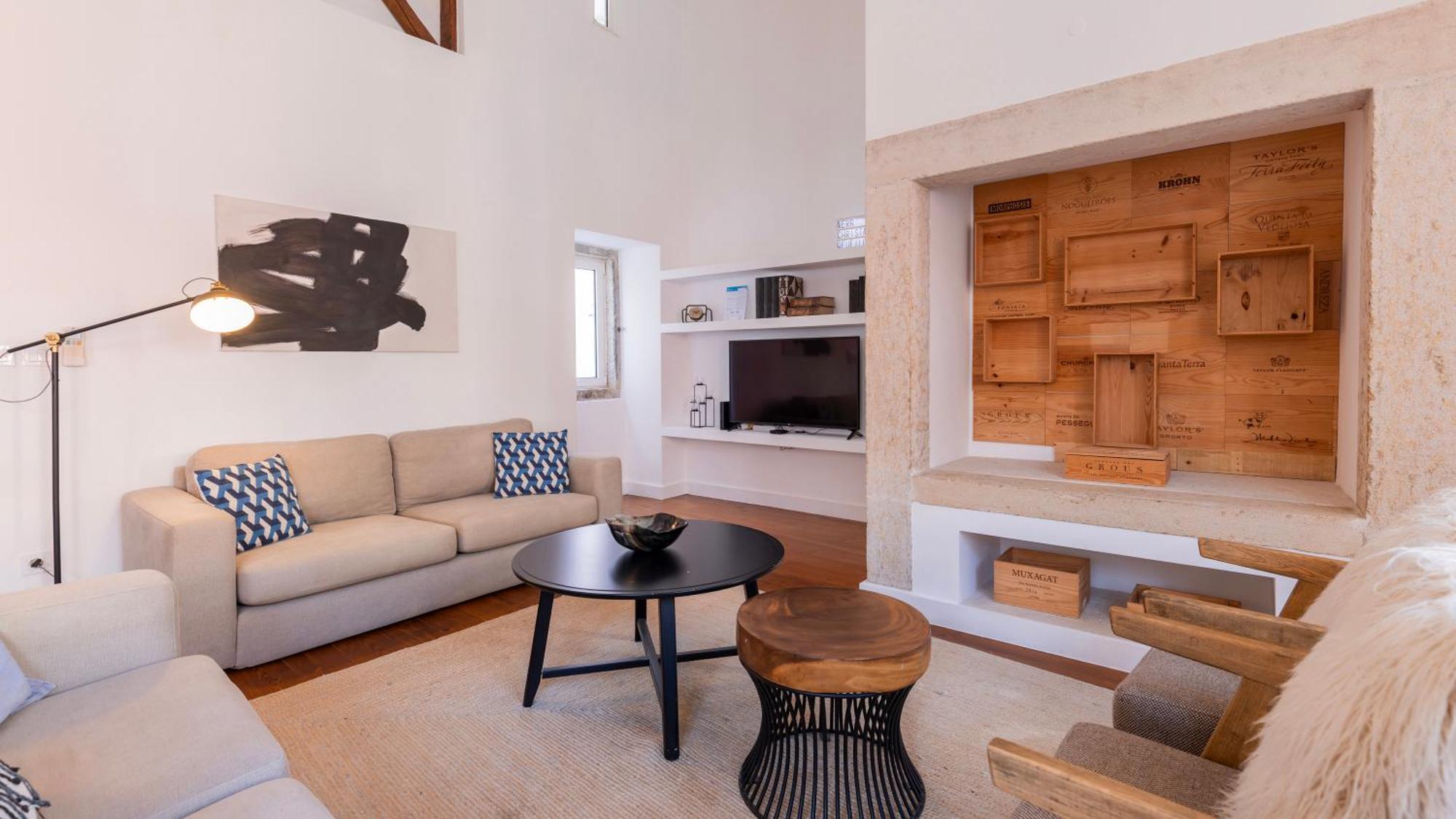 Charming 3Bdr Duplex In City Center By Lovelystay Лісабон Екстер'єр фото