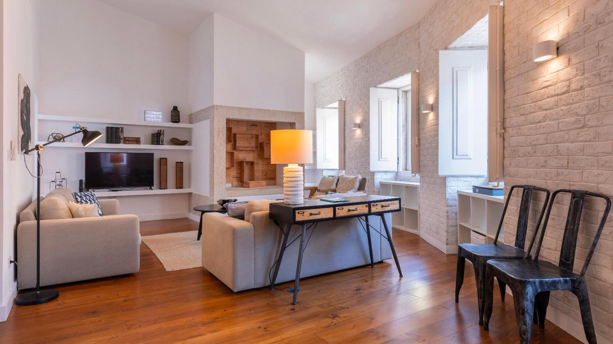 Charming 3Bdr Duplex In City Center By Lovelystay Лісабон Екстер'єр фото