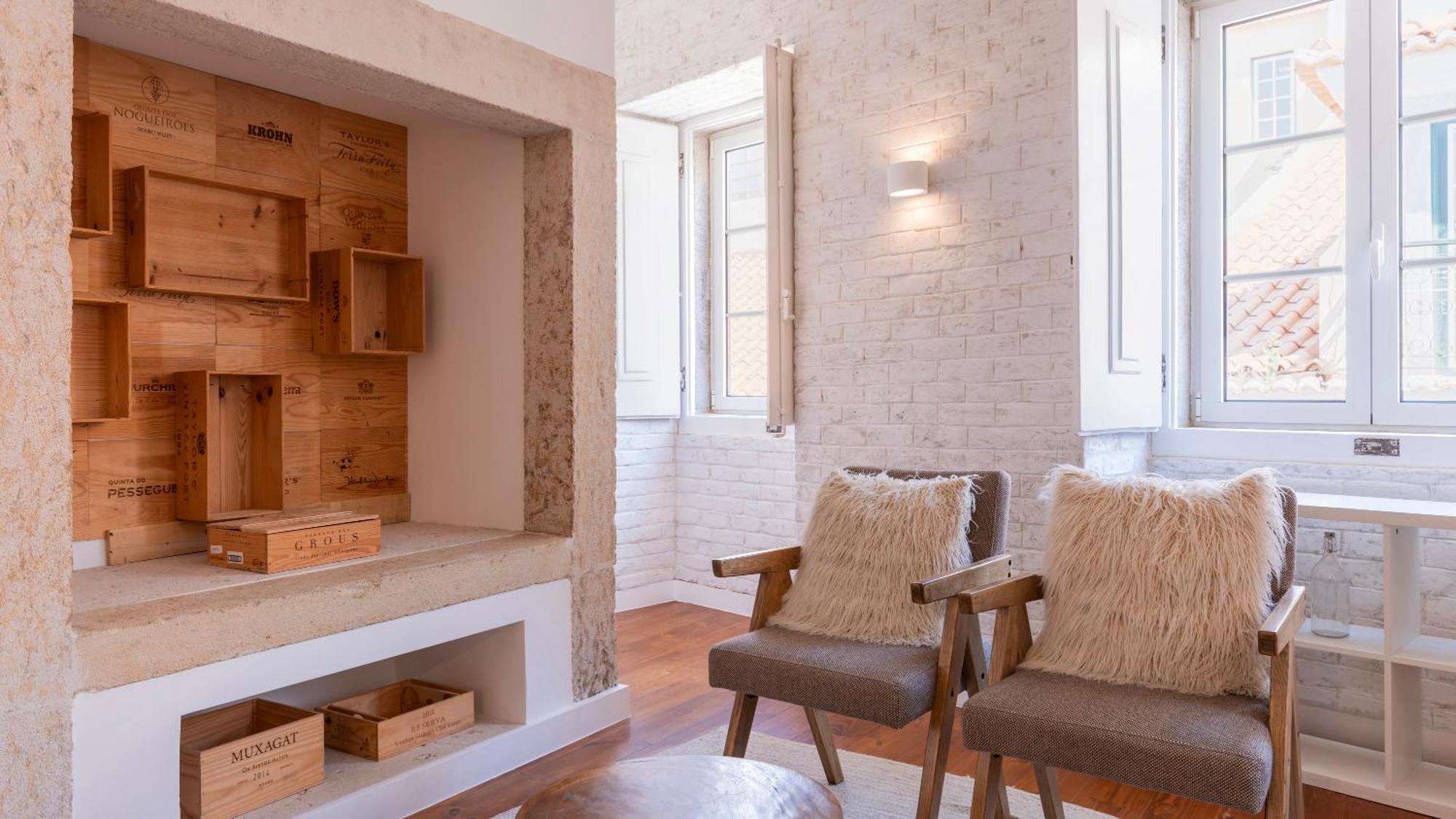 Charming 3Bdr Duplex In City Center By Lovelystay Лісабон Екстер'єр фото